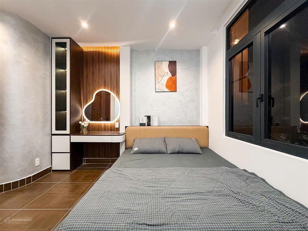 Bán nhà hẻm 4m thích quảng đức ngang 5,85 x 6.35 giá 8 tỷ 6  0944 898 *** xem nhà