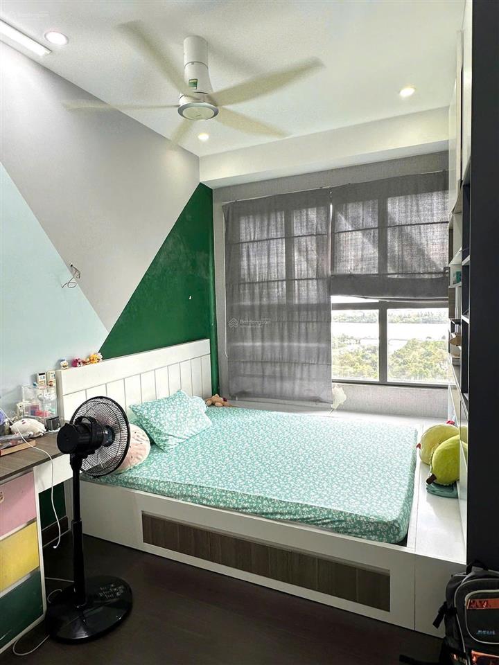 Căn góc the sun avenue 109 m2 giá 11 tỷ 2 tl  0944 898 ***