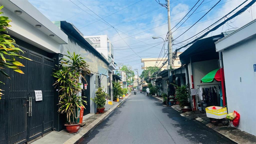 Cần bán gấp nhà câp 4 ngay lê văn khương, p. thới an 46m2 giá 3 tỷ 2 bớt lộc