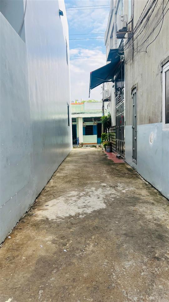 Cần bán gấp nhà câp 4 ngay lê văn khương, p. thới an 46m2 giá 3 tỷ 2 bớt lộc