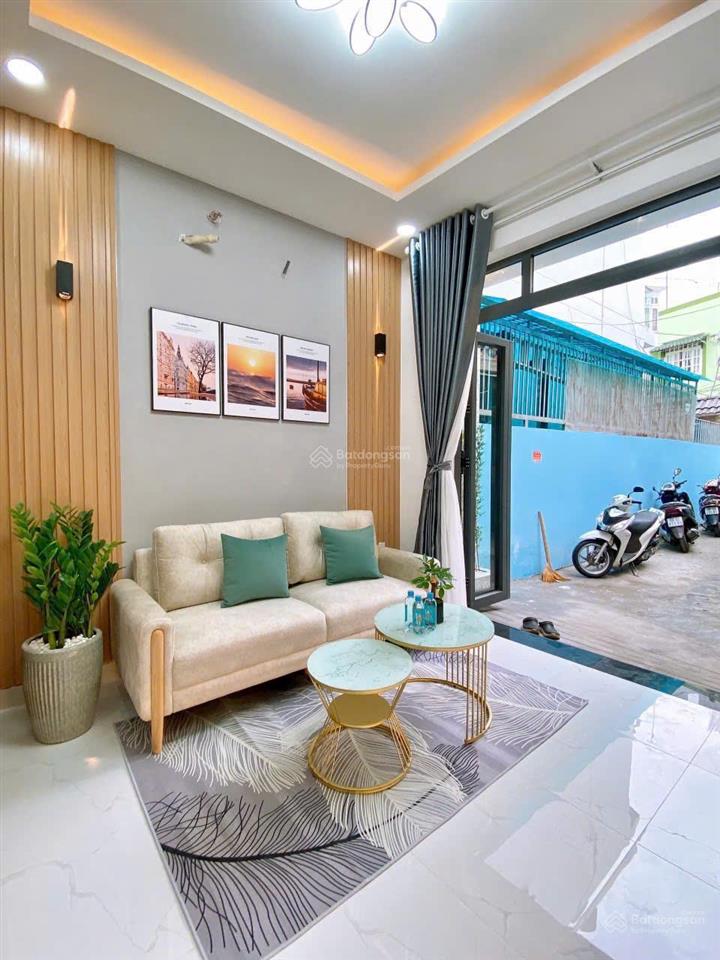 Cho thuê 14 triệu ngay gần cây xăng nguyễn kiệm và nguyễn văn công