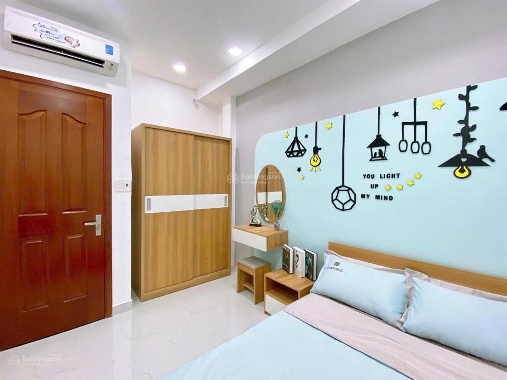 Cho thuê 14 triệu ngay gần cây xăng nguyễn kiệm và nguyễn văn công