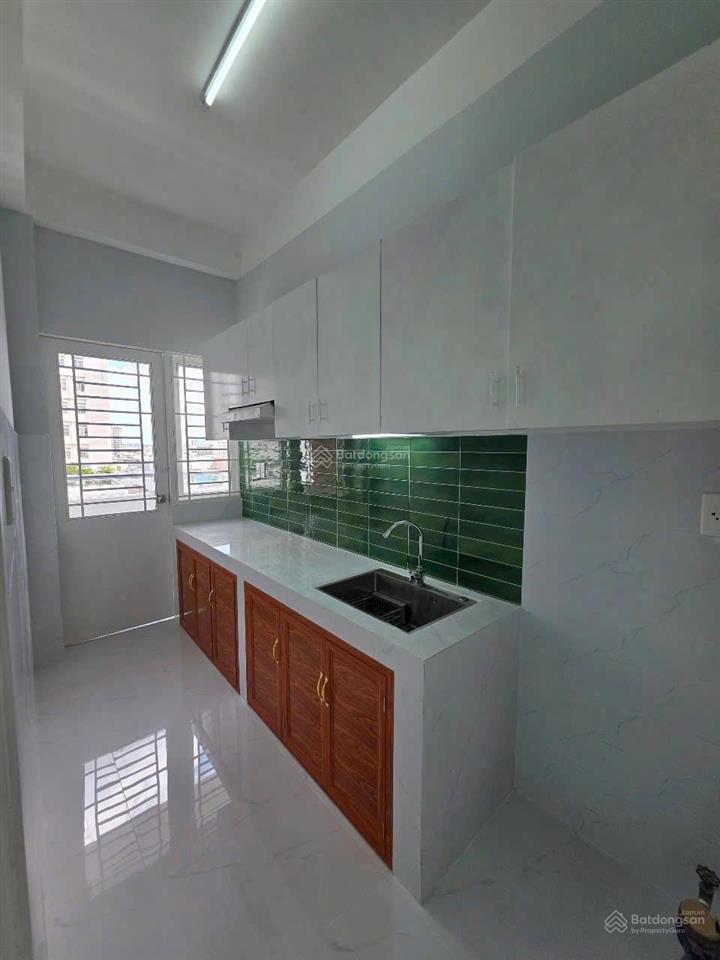 Chung cư phú thọ ngay lữ gia giá 3 tỷ 650 thương lượng nhẹ