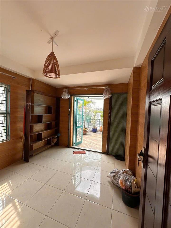 Căn góc 2 mặt tiền gần đường phan xích long 5 tầng có hoàn công