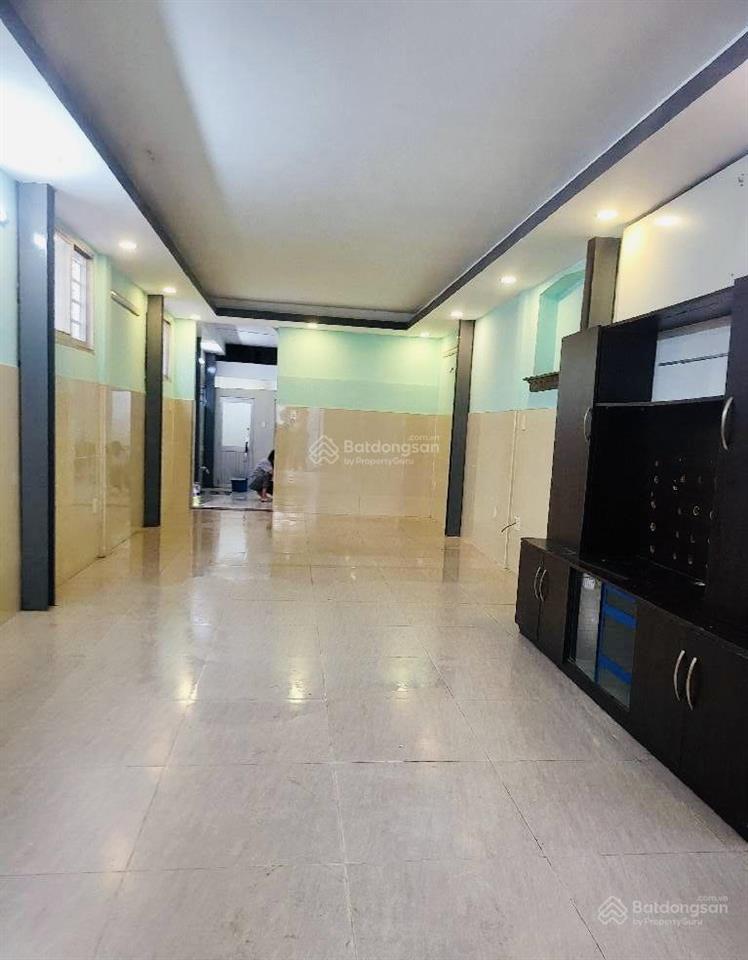 Gấp bán  nhà mặt tiền 3 tầng ~ 7tỷ 76m2 (4x19,5m)  phường6 tân bình sát quận 10
