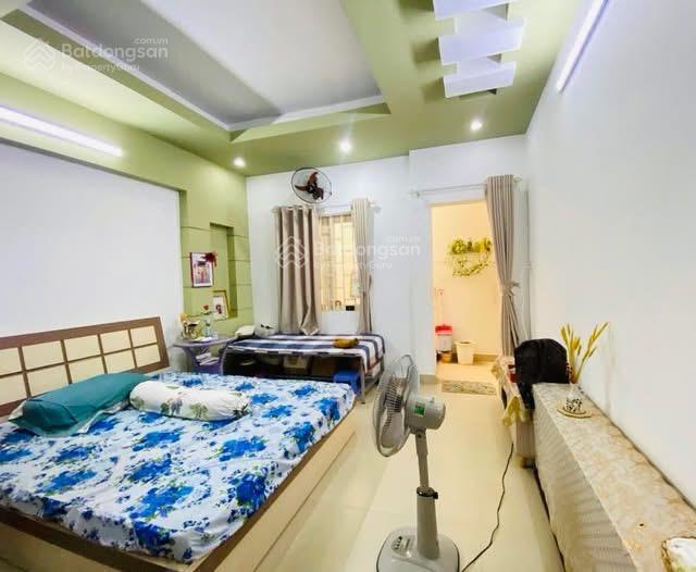 Gấp bán.hẻm xe hơi thông  70m2 ~7 tỷ. nhà vườn lài. tân phú.