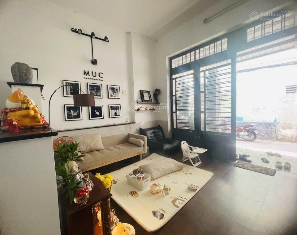Nhà hiếm 3 tầng. 75m2. ngang lớn 5x15m  75m ~ 6 tỷ