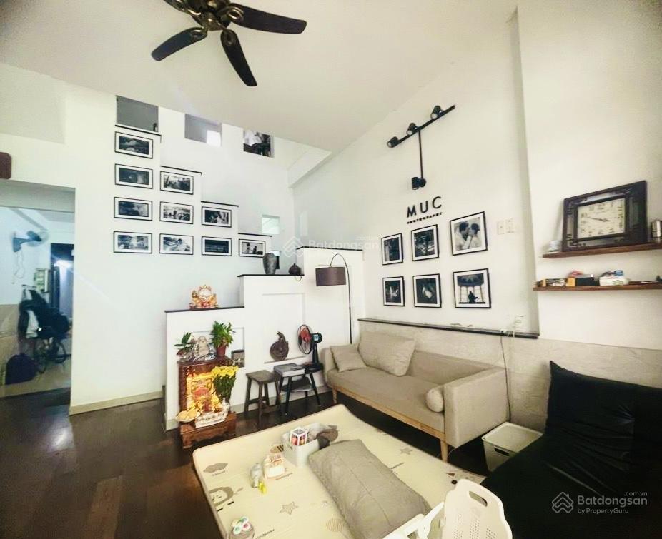 Nhà hiếm 3 tầng. 75m2. ngang lớn 5x15m  75m ~ 6 tỷ