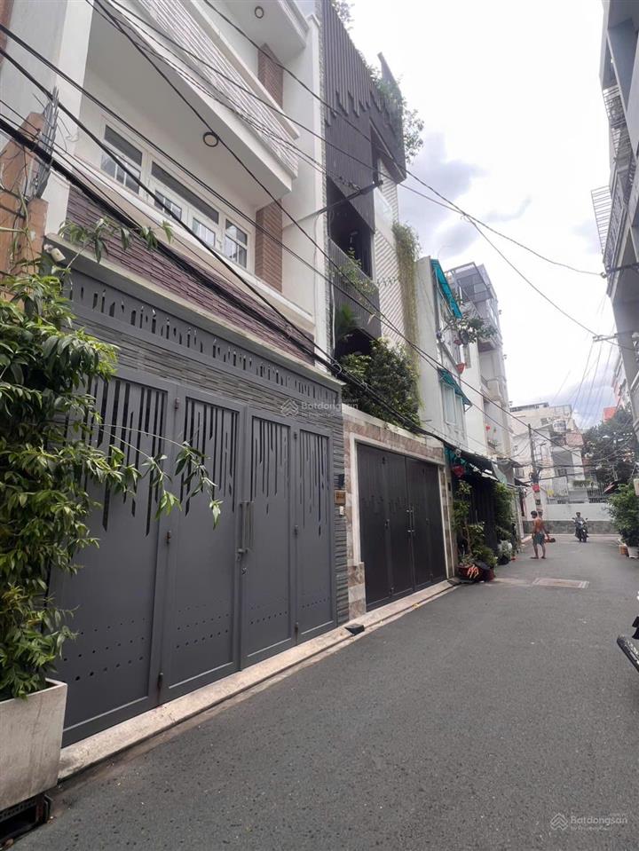 Hương lộ 2. xe tải thông  ngang lớn 5x14m. 70m²  nhà mới  nhỉnh 6 tỷ.