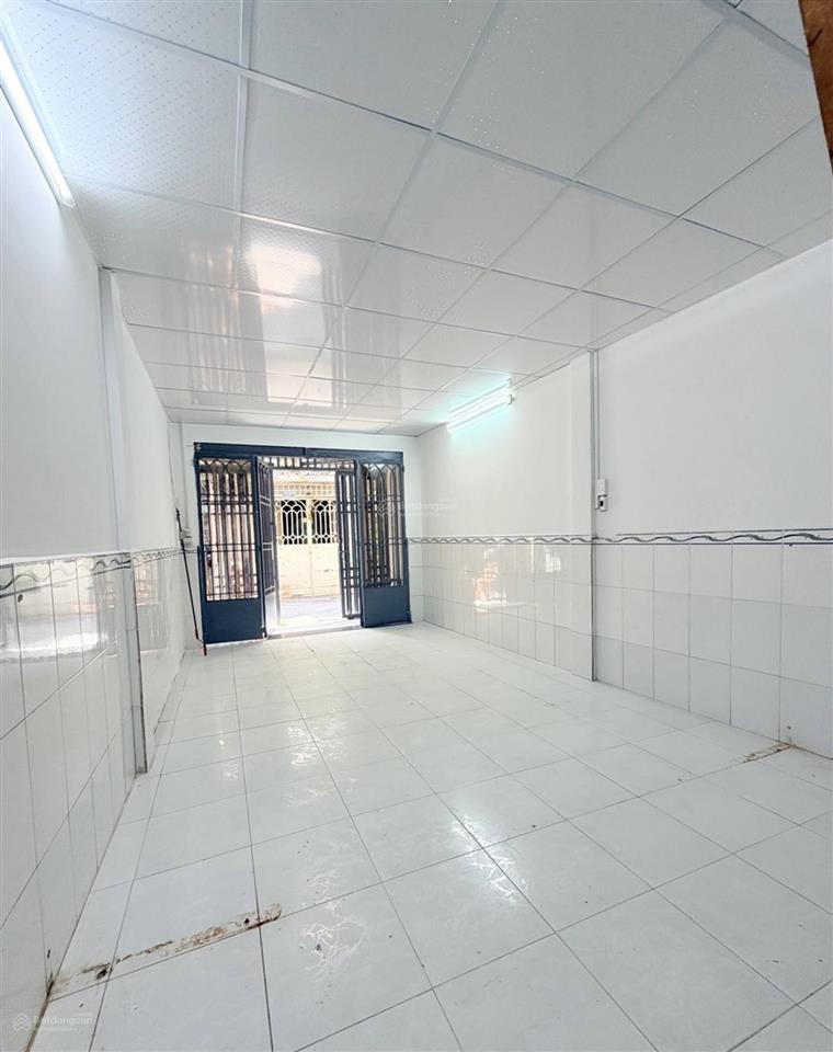 Hẻm xe hơi  lý thường kiệt  2 tầng  32m². nở hậu đẹp  chỉ nhỉnh 4 tỷ.