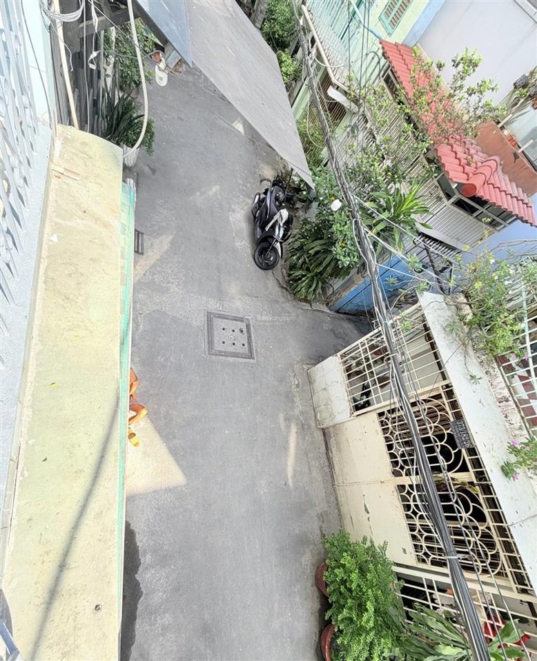 Hẻm xe hơi  lý thường kiệt  2 tầng  32m². nở hậu đẹp  chỉ nhỉnh 4 tỷ.