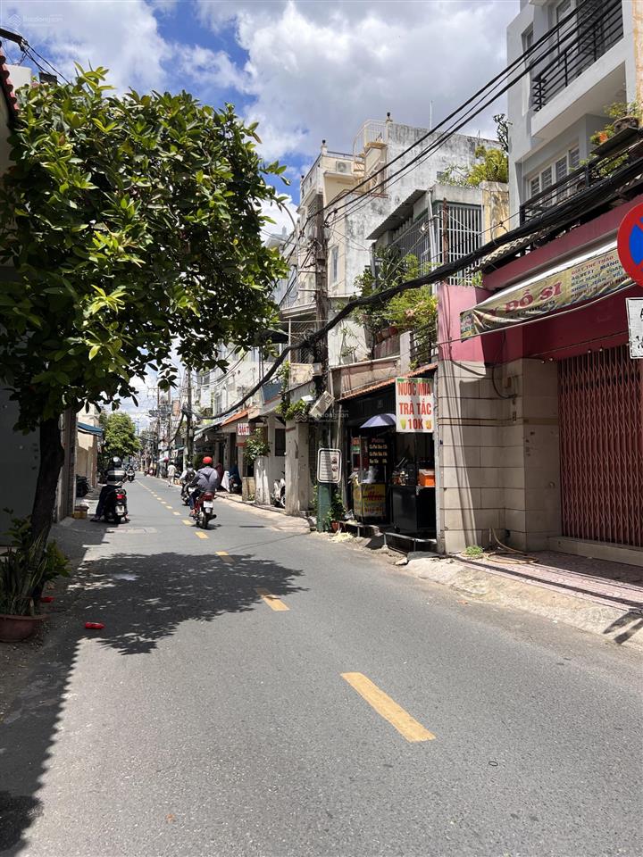 Lý thường kiệt  ô tô ngủ  5 tầng  4 x 14.56m nở hậu  chỉ hơn 9 tỉ.