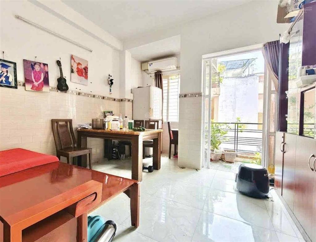 Lý thường kiệt  ô tô ngủ  5 tầng  4 x 14.56m nở hậu  chỉ hơn 9 tỉ.