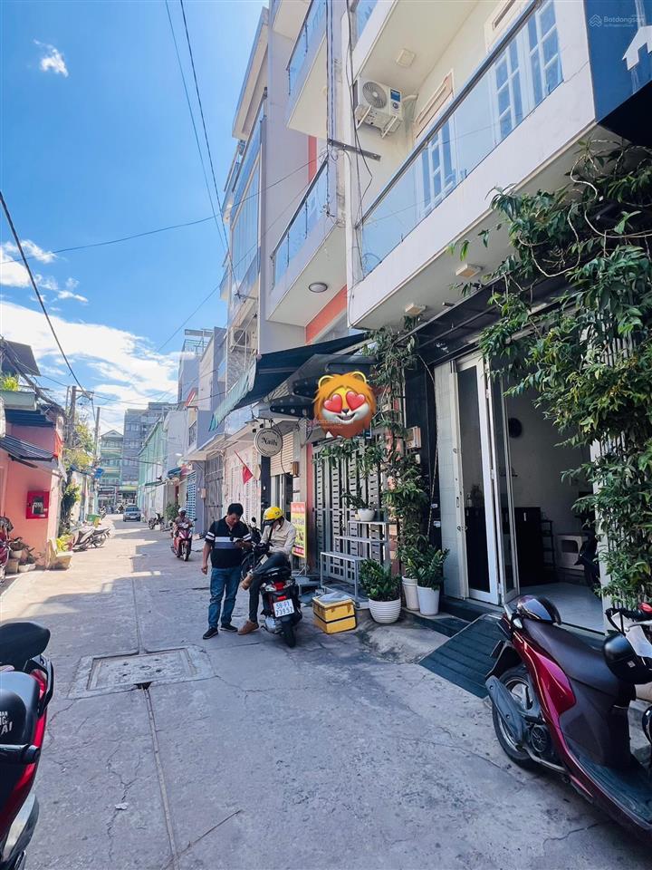 Phú thọ hòa  2 tầng  xe tải tránh  4x22m  88m2  6.x tỉ