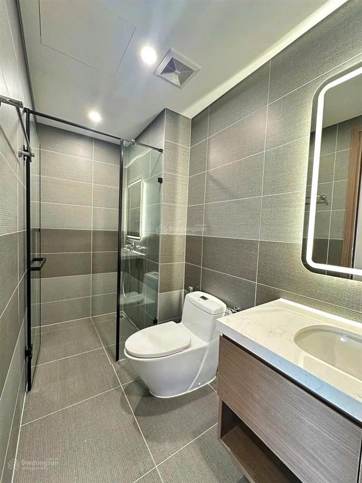 (góc giảm) căn 2pn 80m2, hoàng thành pearl, nt cơ bản, tầng trung giá 8 tỷ