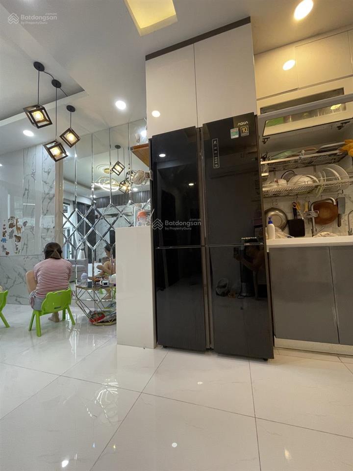 Bán 68m 2pn 2wc pegasuite  full nt chỉ 4 tỷ 55
