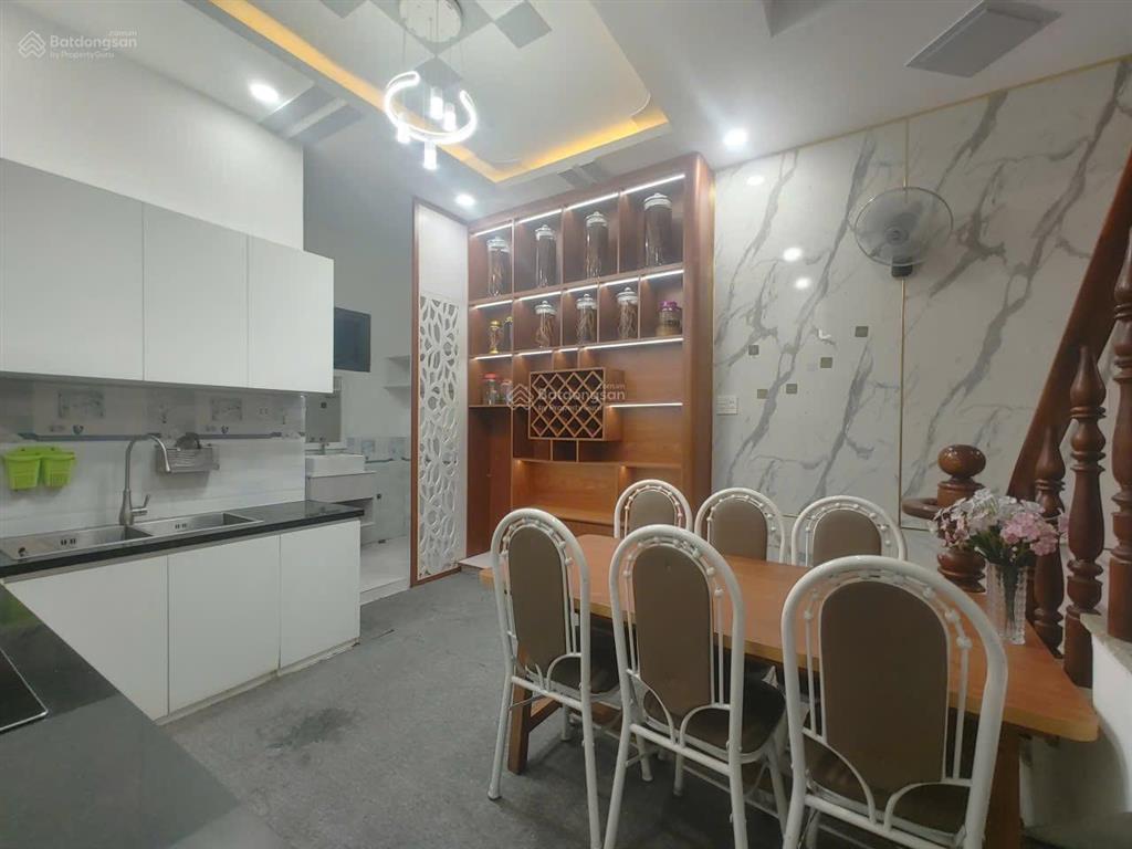 Nhà đẹp giá mềm full tiện ích xung quanh, dọn vào ở ngay