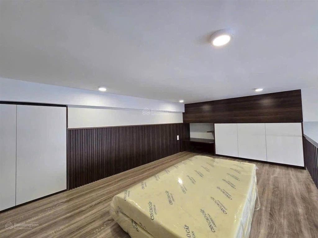 Chính chủ cho thuê  mới xây  ban công  đầy đủ nội thất