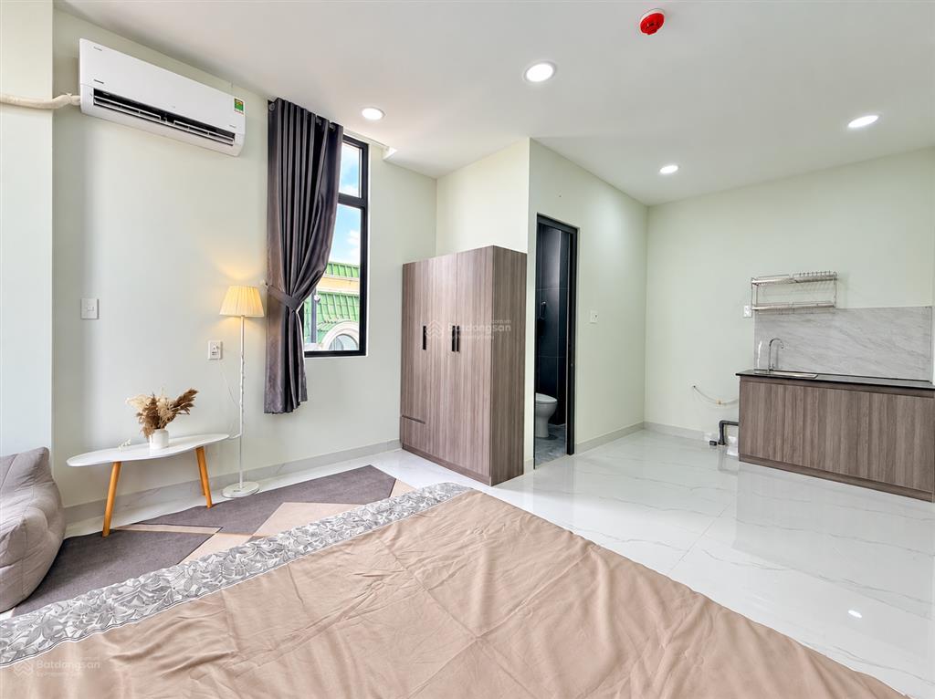Khai trương  chdv  ban công  đầy đủ nội thất  tô ký