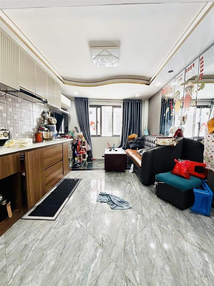 Bán nhà đẹp 5 tầng đường số khánh hội q4