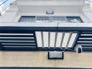 Bán nhà đẹp 5 tầng đường số khánh hội q4