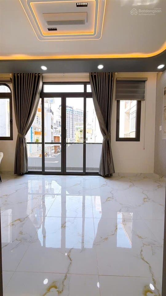 Bán nhà căn góc 2mt đường số 4 lầu q4 3pn 3wc xe tải đậu trước nhà 2 chiếc thoải mái