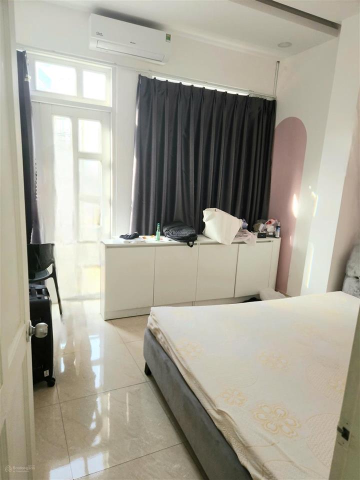 Bán nhà đẹp 5 tầng 2mt căn góc đường số q4  xe hơi tận nơi  vị trí đẹp