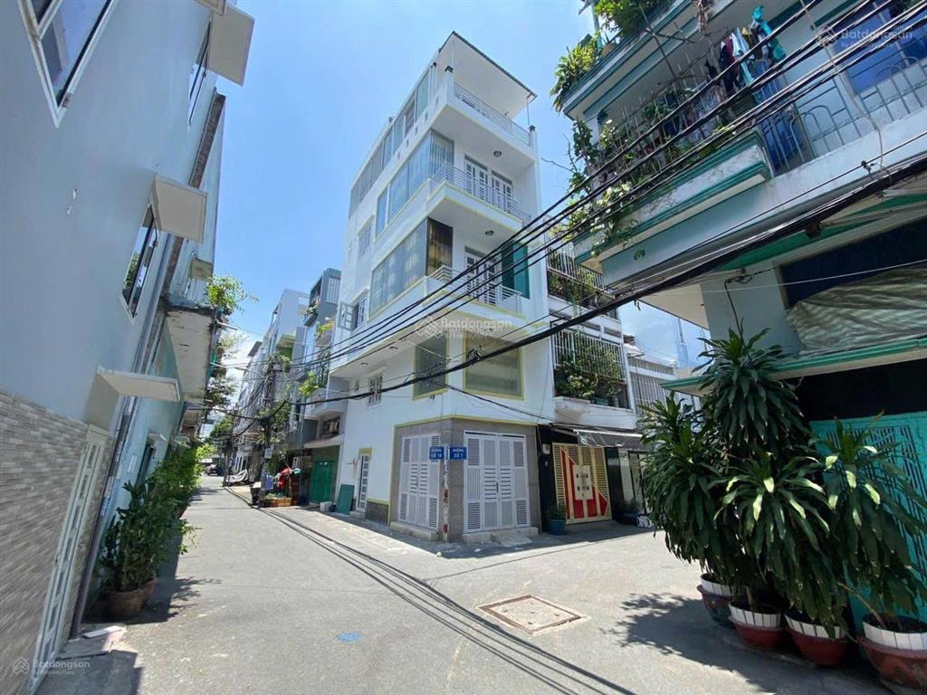 Bán nhà đẹp 5 tầng 2mt căn góc đường số q4  xe hơi tận nơi  vị trí đẹp