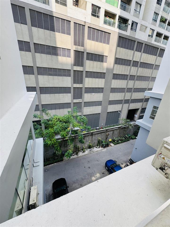 Bán chung cư vạn đô bến vân đồn 2pn 1wc 65m2 nhỉnh 4 tỷ