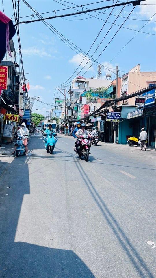 Bán nhà mt tôn đản, q4 3 tầng 60m2 đất nhỉnh 8 tỷ