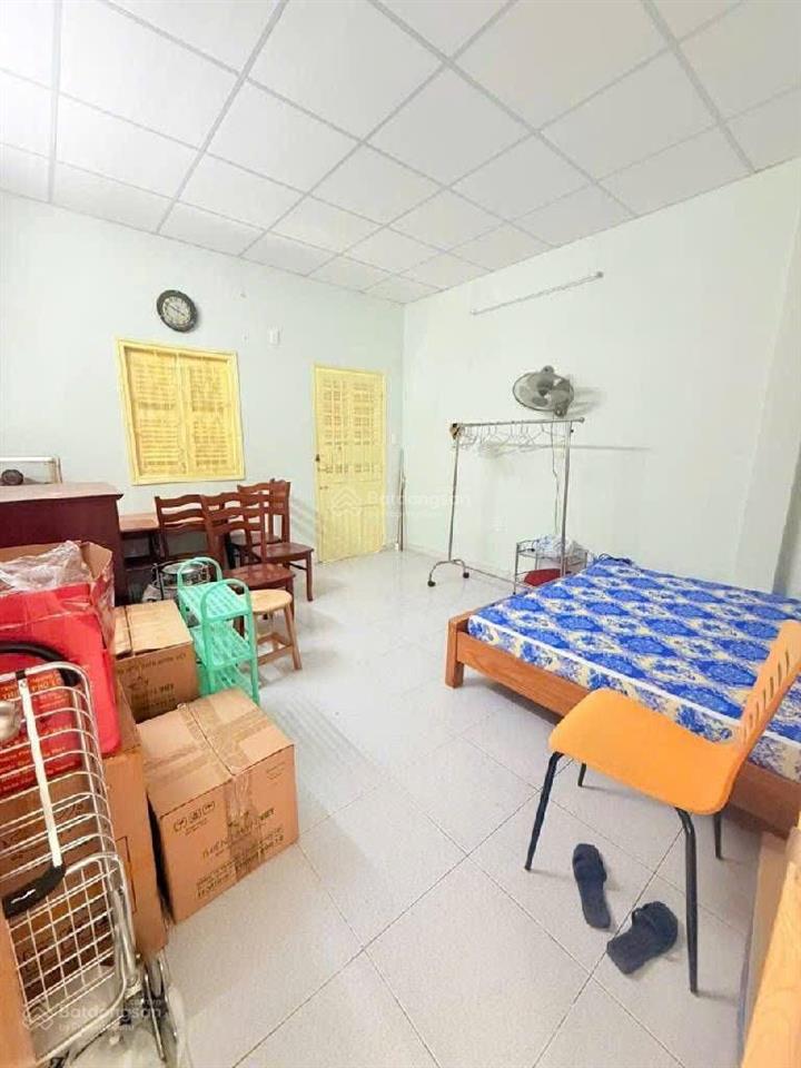 Bán nhà 2 mt đường số căn góc 3 tầng q4  vị trí hiếm siêu đẹp kd