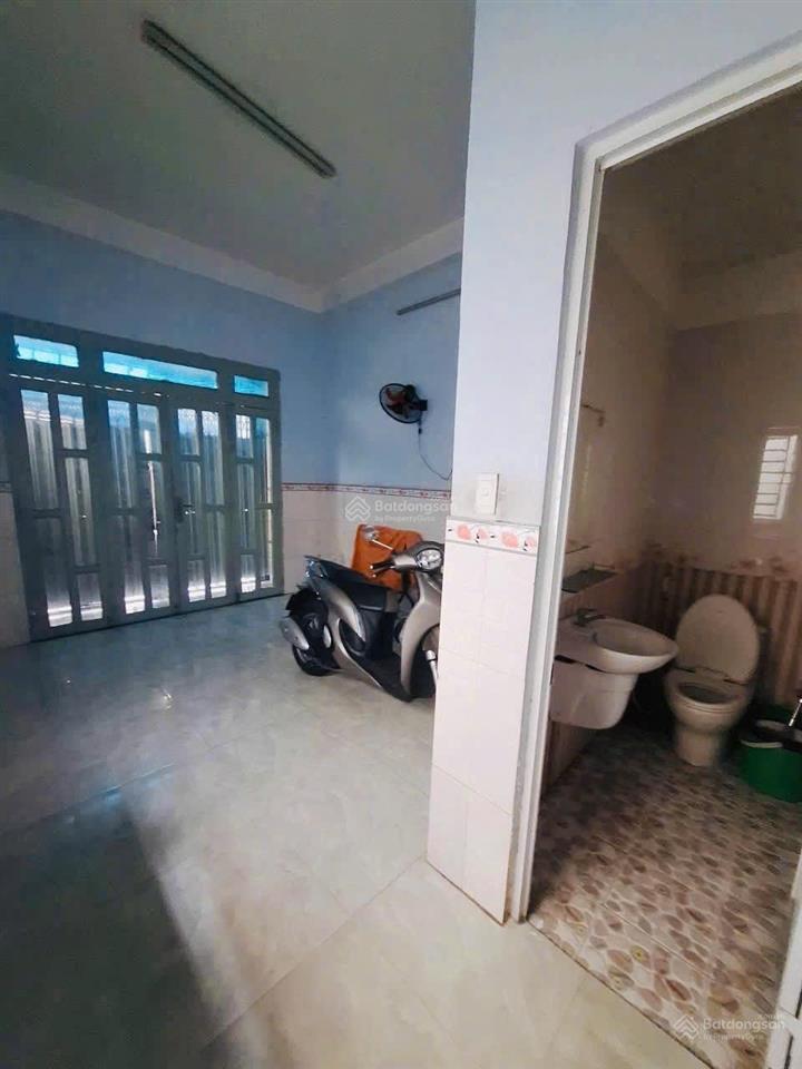 Bán nhà mt đoàn văn bơ q4 4 tầng 4pn 4wc ngay chợ tiện kd sầm uất