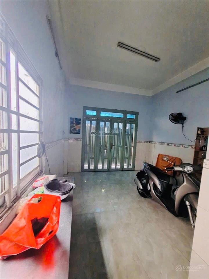 Bán nhà mt đoàn văn bơ q4 4 tầng 4pn 4wc ngay chợ tiện kd sầm uất