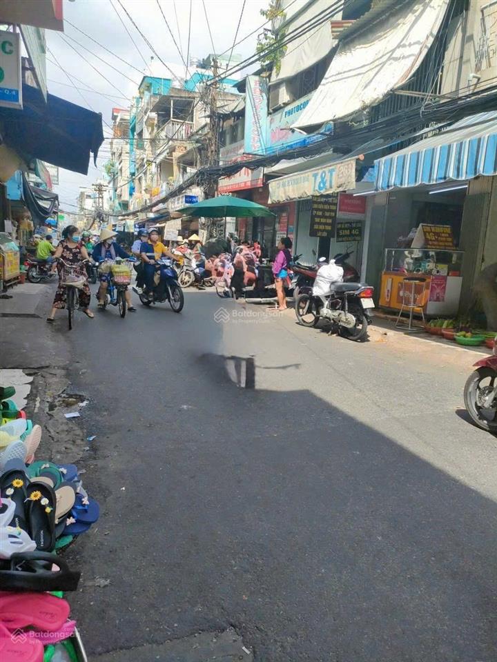 Bán nhà mt đoàn văn bơ q4 4 tầng 4pn 4wc ngay chợ tiện kd sầm uất