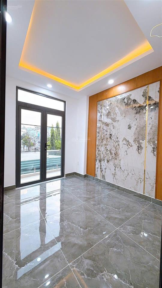 Bán nhà đẹp 3 tầng đoàn văn bơ p16 q4 hẻm thông thoáng