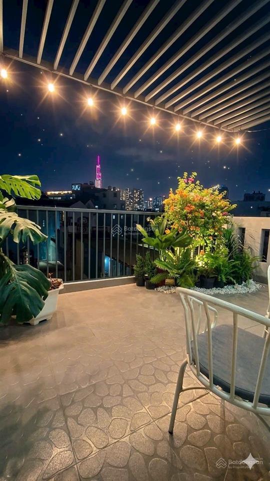 Bán siêu phẩm 5 tầng view landmark xvnt bình thạnh hẻm to 5m  full nt cao cấp chỉ xách vali dô ở