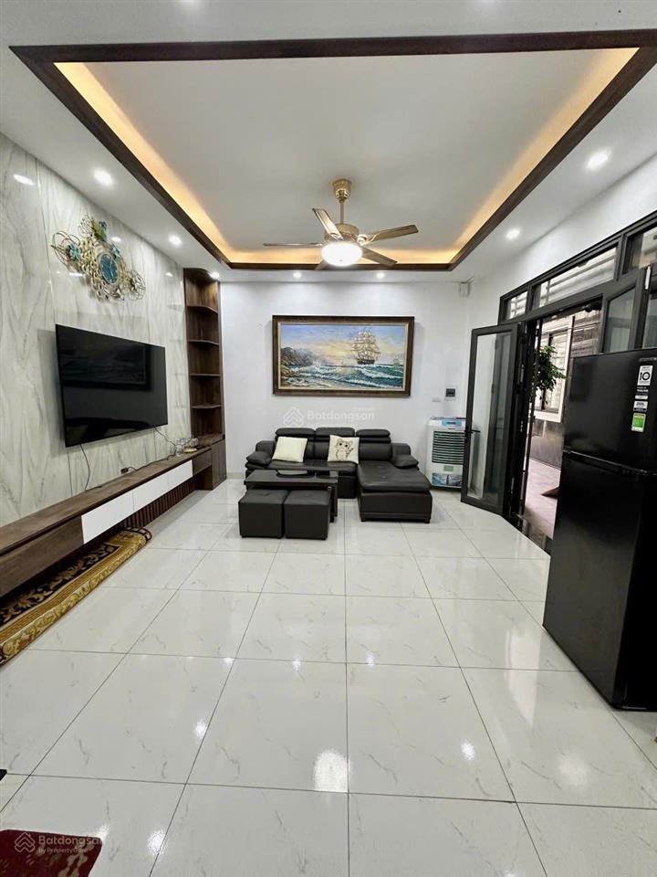 Bán nhà full nội thất  gần trường thcs tt chúc sơn, chương mỹ, hà nội.oto vào tận cửa ,