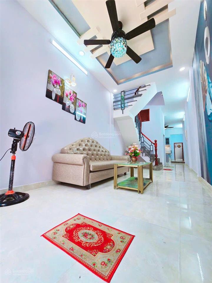 Nhà bán dt đất 67m2, xây 2 tầng, gần mặt tiền bùi minh trực, p5, q8