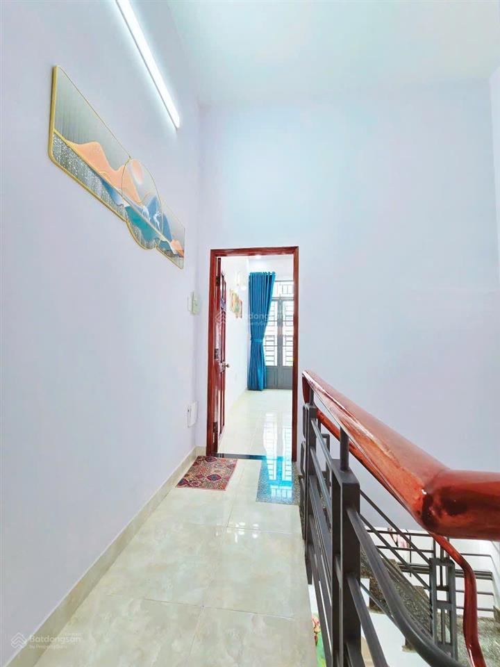 Nhà bán dt đất 67m2, xây 2 tầng, gần mặt tiền bùi minh trực, p5, q8