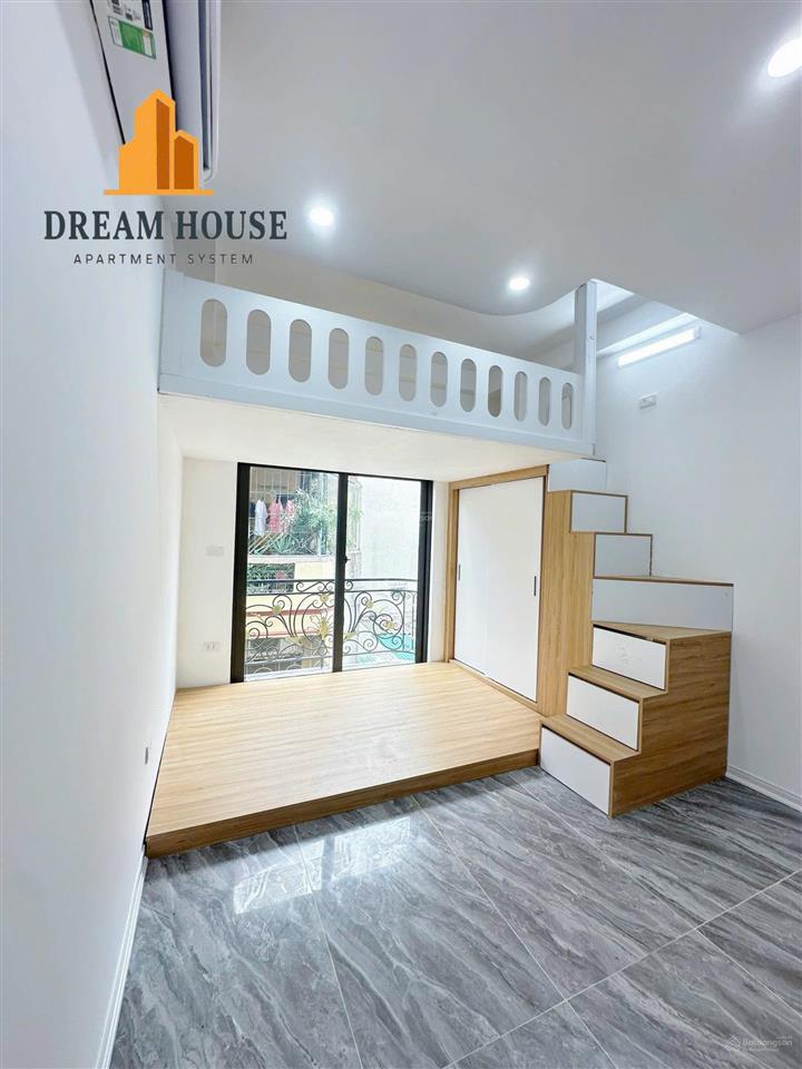 Oto đỗ cửa có cả giường tầng và studio ban công to mà giá chỉ từ 5tr5