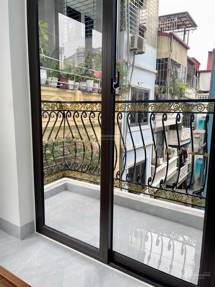 Tòa nhà mới tinh full thoáng không bị chắn view trung tâm thành phố