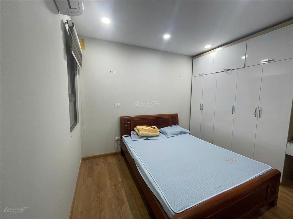 Bán căn hộ chung cư chính chủ 2n 2wc 62m2 tại tòa k xuân mai complex