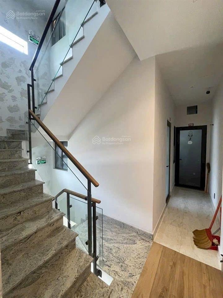Chdv cao cấp  thang máy  đang khoán 60tr/th  16 p  khu sinh viên  vườn lài an phú đông quận 12
