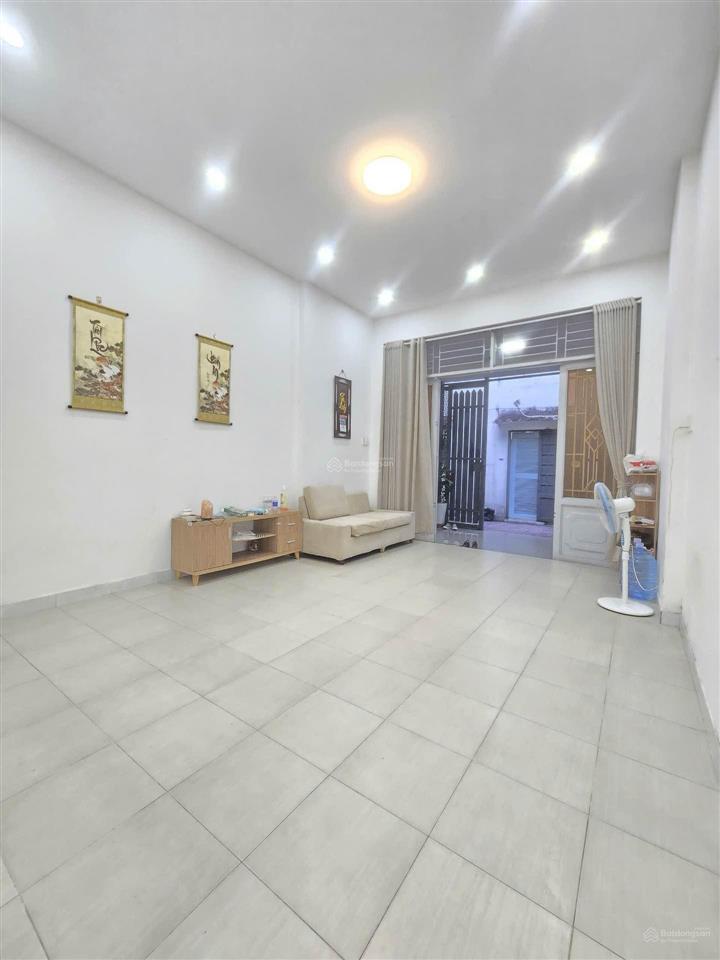 Bán nhà hẻm 3m, gần cmt8, 2 tầng, tân bình, 4x16, giá hơn 7 tỷ
