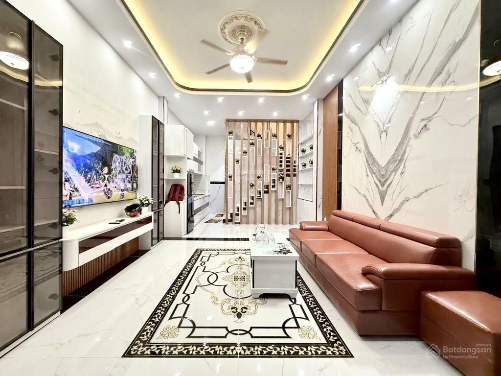 Nhà đẹp hẻm xe hơi thông  4 tầng  vip phú nhuận  nhỉnh 8 tỷ