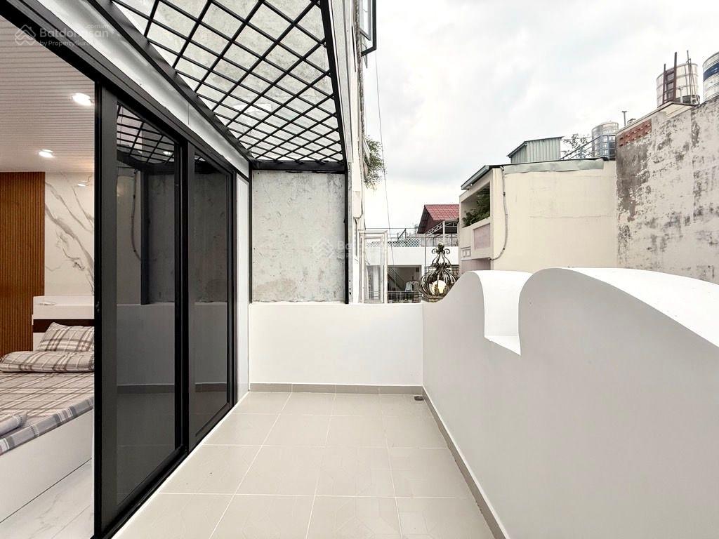 Nhà đẹp hẻm xe hơi thông  4 tầng  vip phú nhuận  nhỉnh 8 tỷ