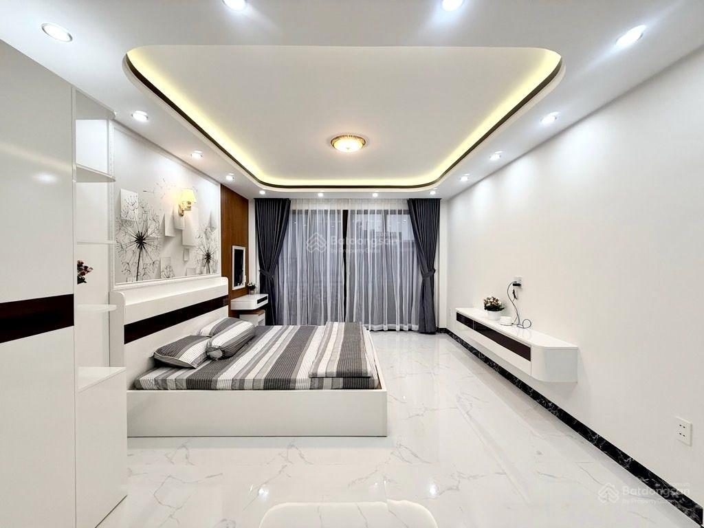 Nhà đẹp hẻm xe hơi thông  4 tầng  vip phú nhuận  nhỉnh 8 tỷ