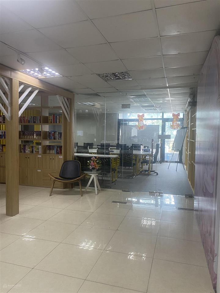 Cho thuê văn phòng 58 kim mã, phường ngọc hà diện tích 120m2 trở lên giá 150k/m2