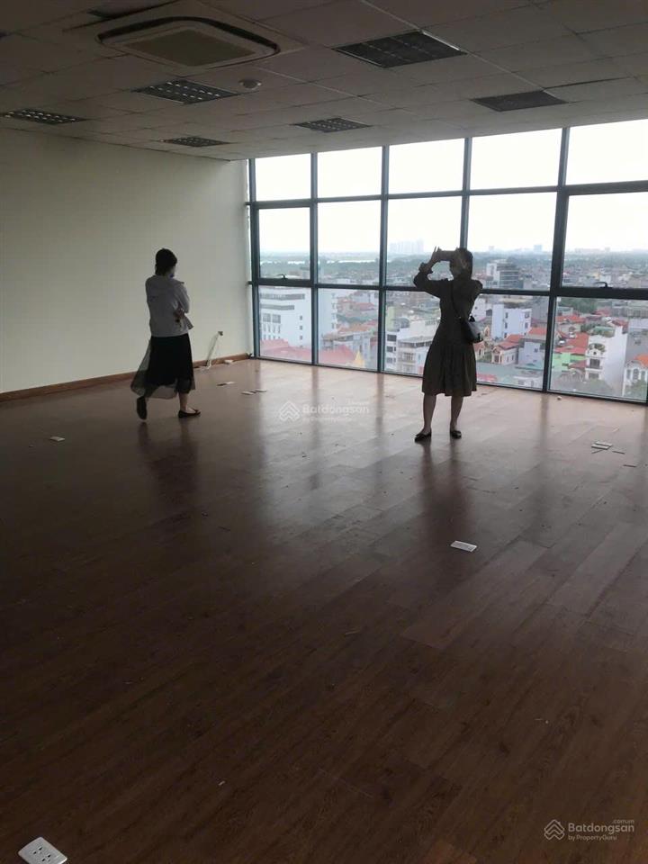 Cho thuê vp tòa nhà veam phường tây hồ, phố lạc long quân, diện tích 100m2 giá 150 nghìn/m2/th