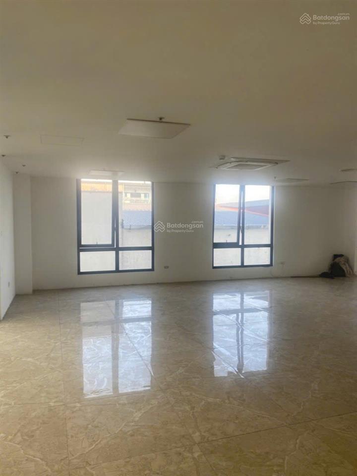 Cho thuê văn phòng toà 82 thợ nhuộm hoàn kiếm, diện tích 80m2